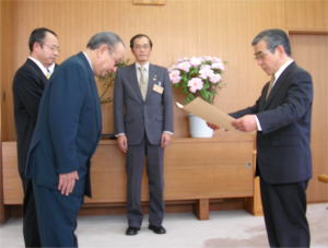 �`�B���̗l�q