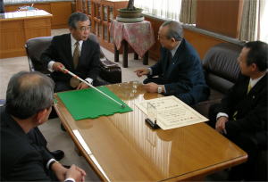 ���m���Ƃ̑Βk